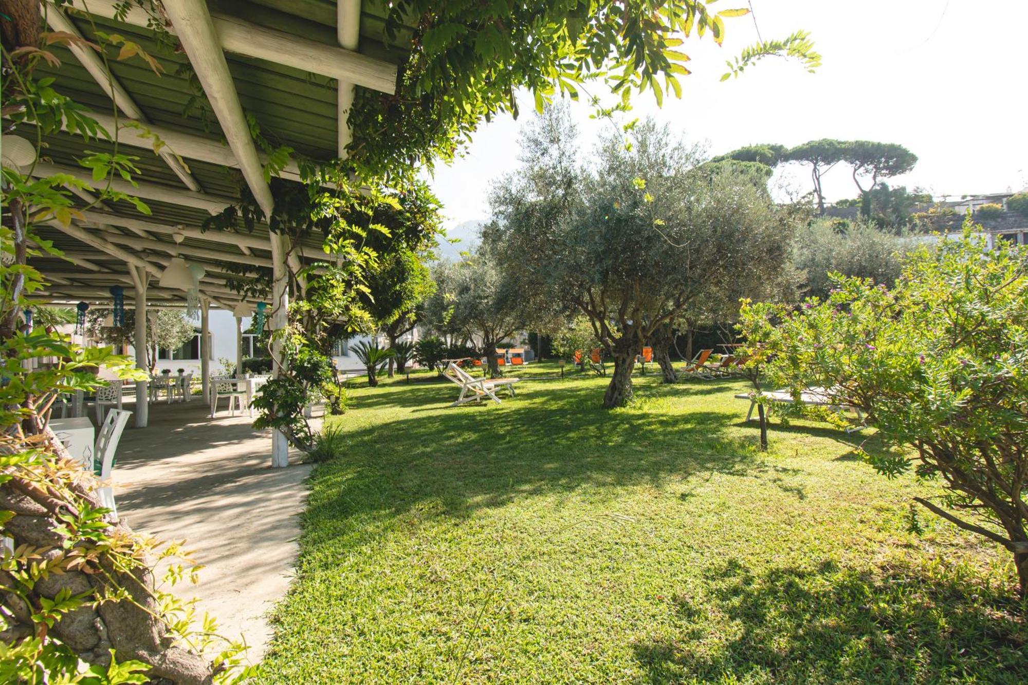 Victoria Park Resort Ischia Exterior photo