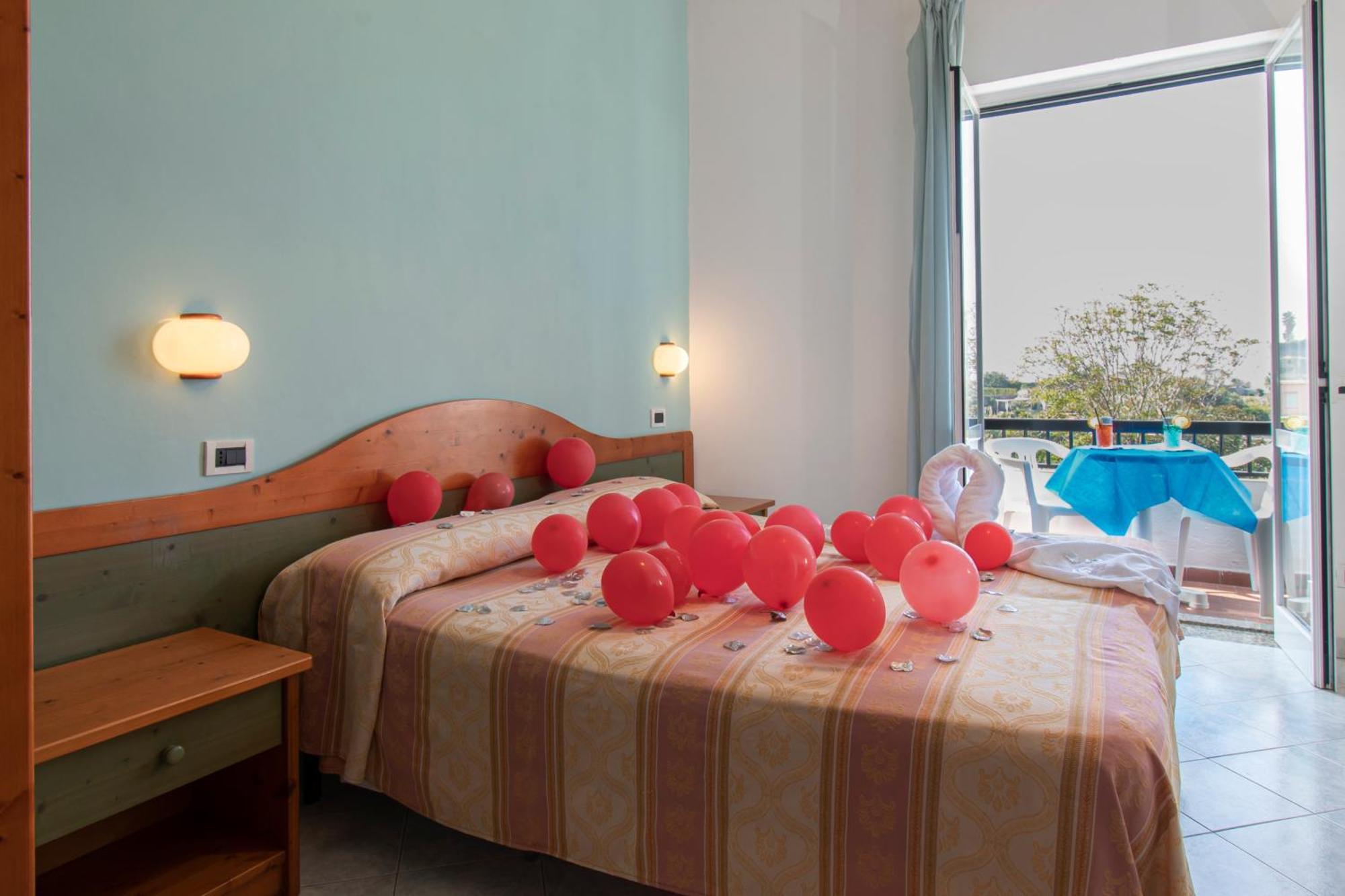 Victoria Park Resort Ischia Exterior photo
