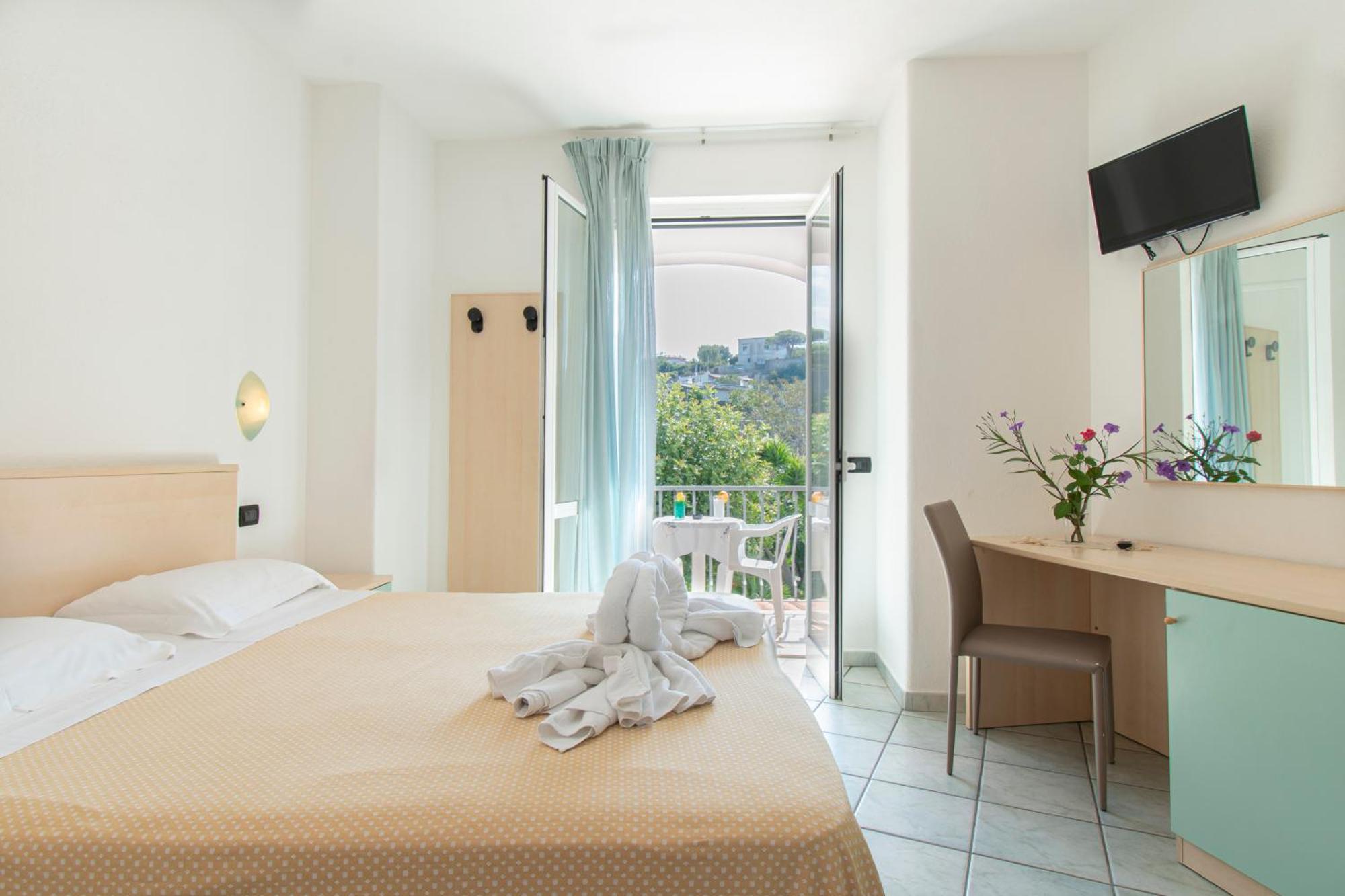 Victoria Park Resort Ischia Exterior photo