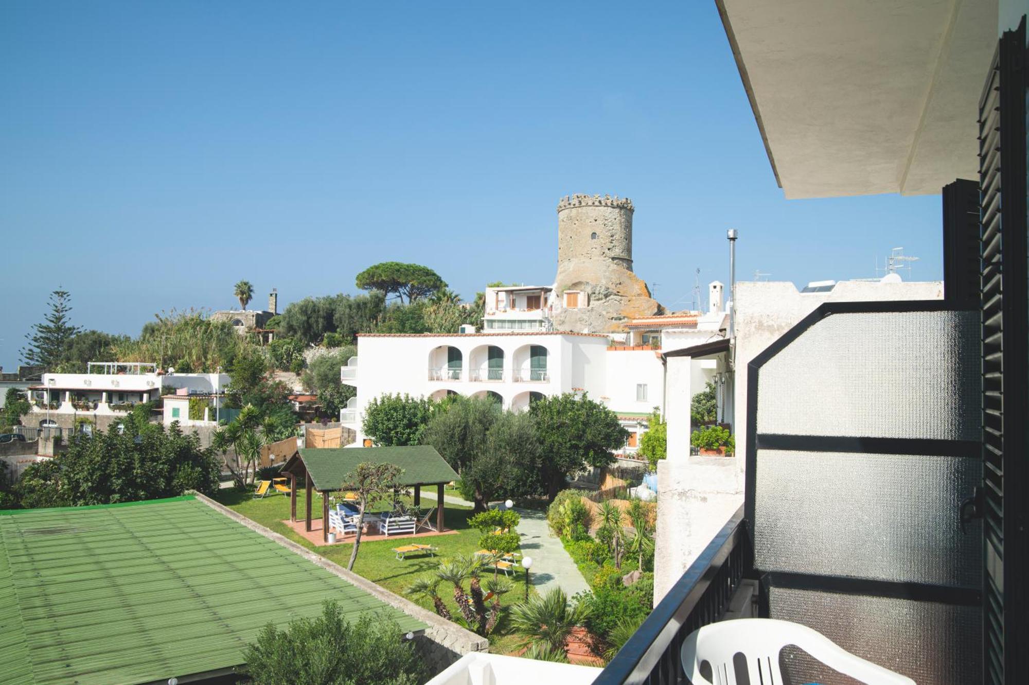 Victoria Park Resort Ischia Exterior photo